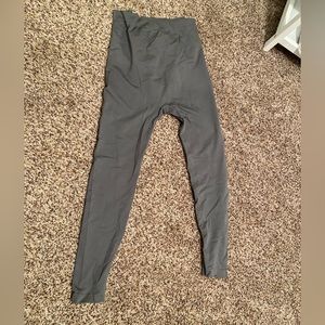 Gray maternity leggings